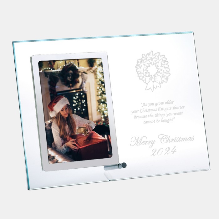 Vertical Stainless Photo Frame with Silver Pole